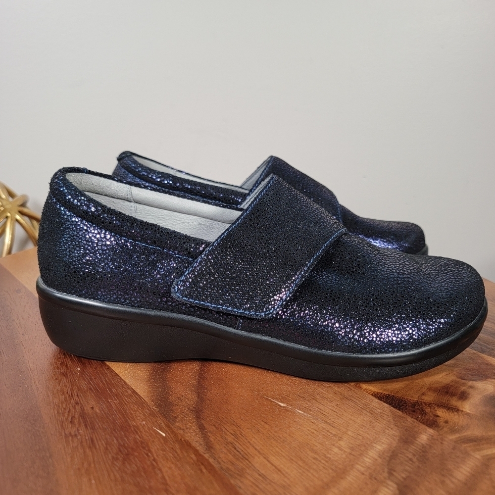 New Alegria Lauryn Sparkly Blue Women's Shoes Size 38 Loafers Comfy Work — image 3 of 8